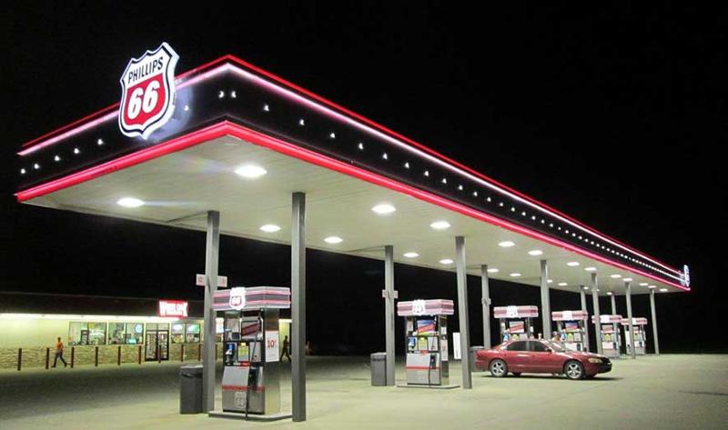 How Fuel Supply Contracts Benefit Unbranded Gas Stations